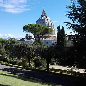 https://la-cupola-suite.it-romehotels.com
