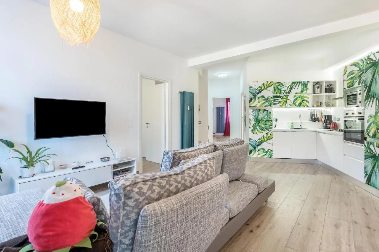 Center Salo Apartment 0*,  Italy